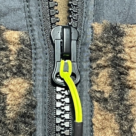 RAINS | NWT Gorpcore Streetwear Heavy Fleece Jacket Wood Black Monogram | XS - Picture 9 of 15